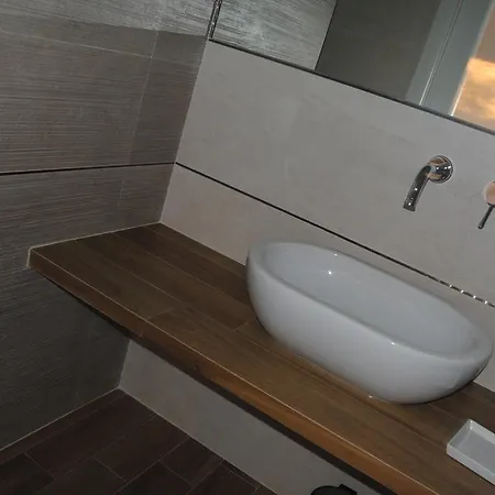Bed & Breakfast La Gatta Sul Tetto Borgo san Donato (Sabaudia)