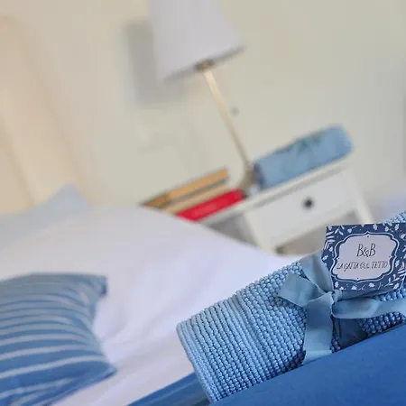 La Gatta Sul Tetto Bed & Breakfast *